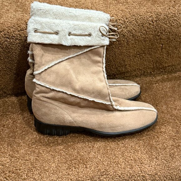 Vaneli Suede Booties with Faux Fur Trim, Tan/Cream, Sz 8N - Picture 3 of 11